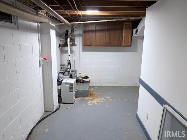 6509 Pin Oak Drive, West Lafayette, IN 47906