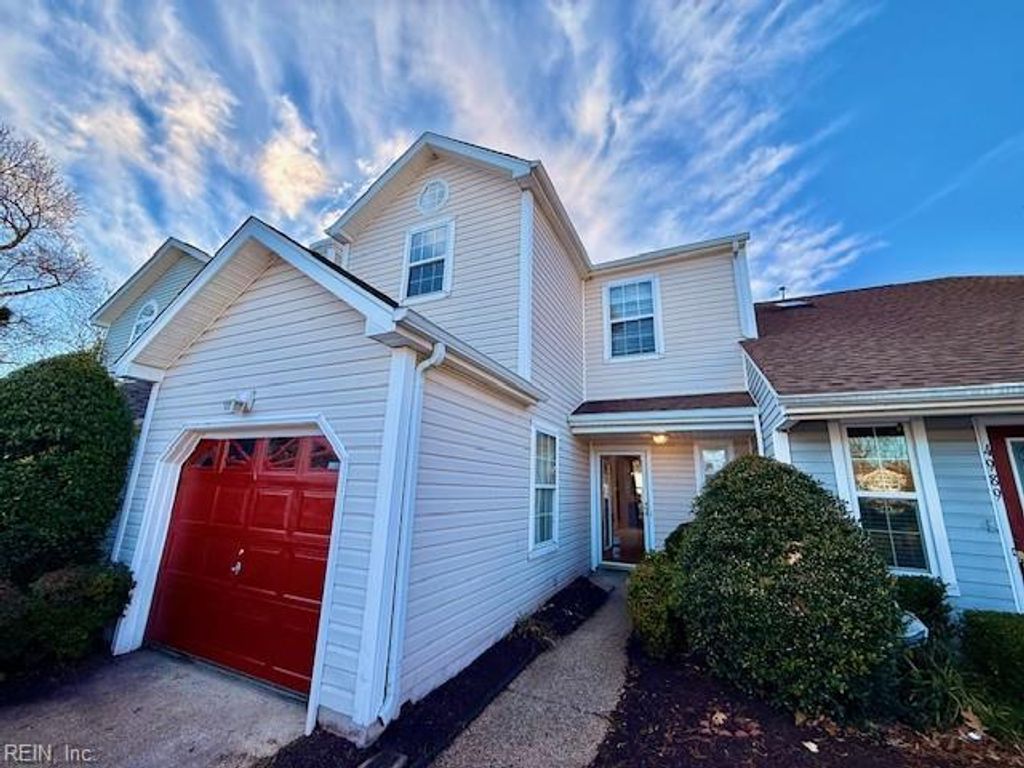 4987 Kemps Lake DR, Virginia Beach, VA 23462