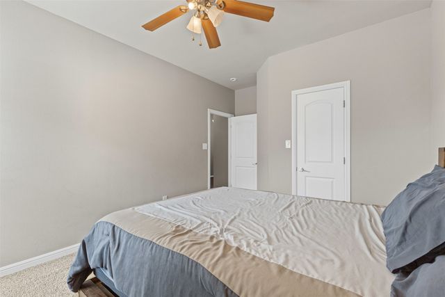 1709 Riverway Drive, Cleburne, TX 76033