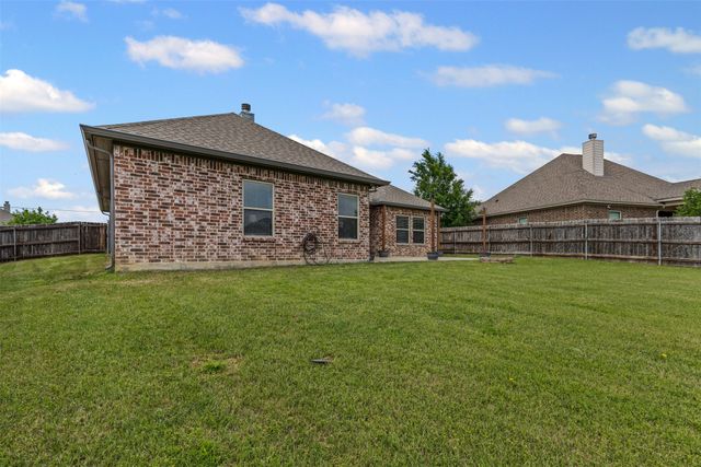 1709 Riverway Drive, Cleburne, TX 76033