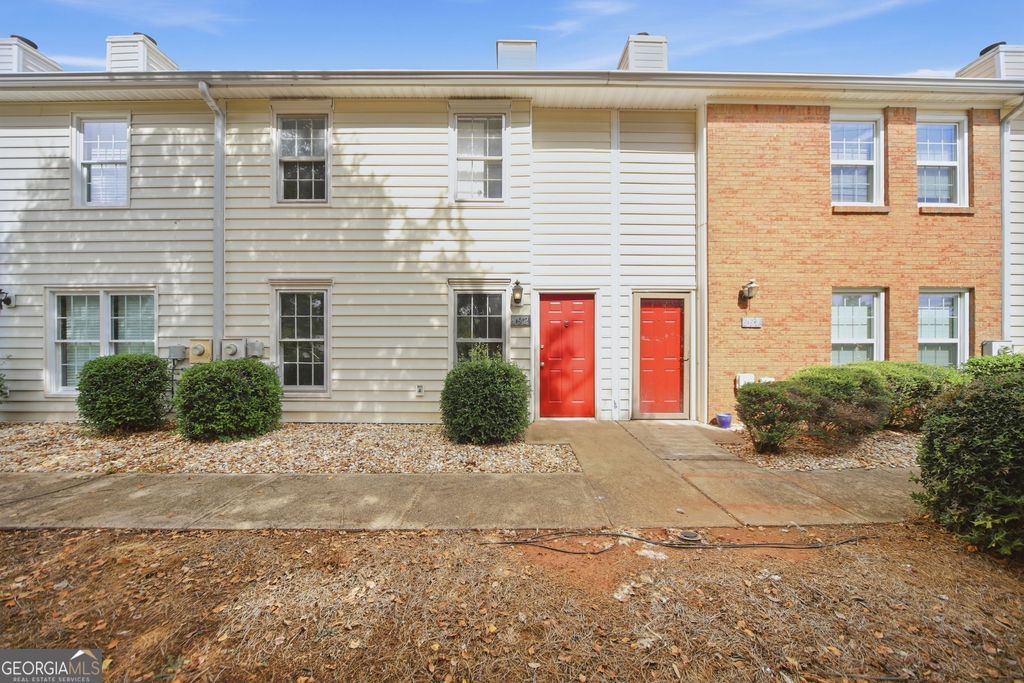 992 Old Holcomb Bridge Road, Roswell, GA 30076 — exterior