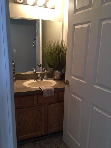 15459 Cornell Drive, Clinton Township, MI 48038