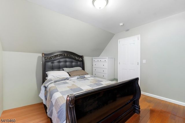 108 Orchard St, Elizabeth City, NJ 07208