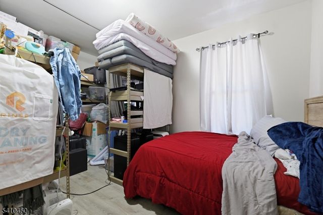 108 Orchard St, Elizabeth City, NJ 07208