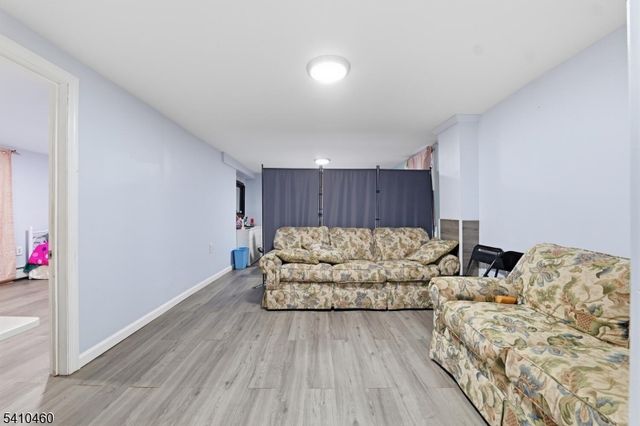 108 Orchard St, Elizabeth City, NJ 07208