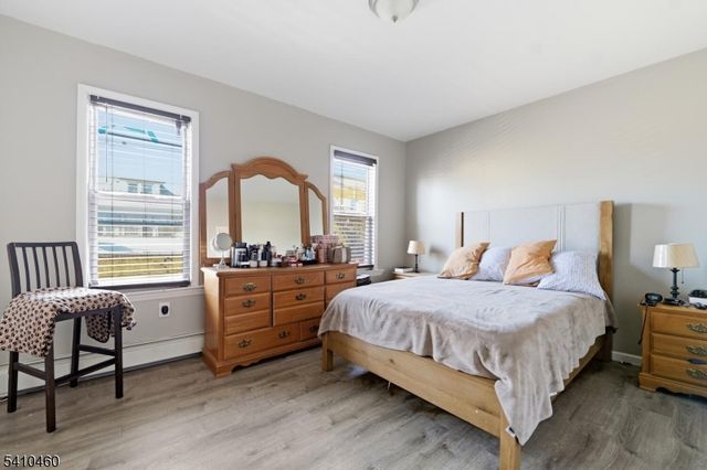 108 Orchard St, Elizabeth City, NJ 07208