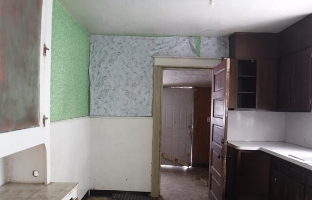 919 4th Street, Three Rivers, MI 49093