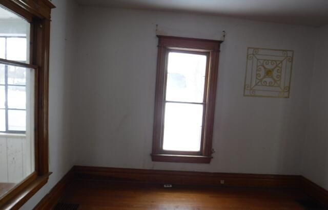 919 4th Street, Three Rivers, MI 49093