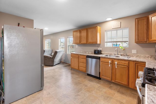 3511 AVE A, Council Bluffs, IA 51501