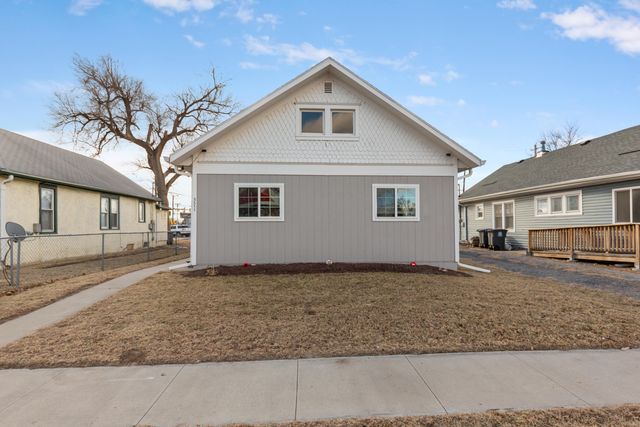 3511 AVE A, Council Bluffs, IA 51501