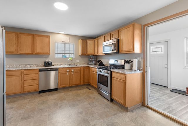 3511 AVE A, Council Bluffs, IA 51501