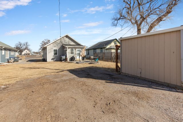 3511 AVE A, Council Bluffs, IA 51501