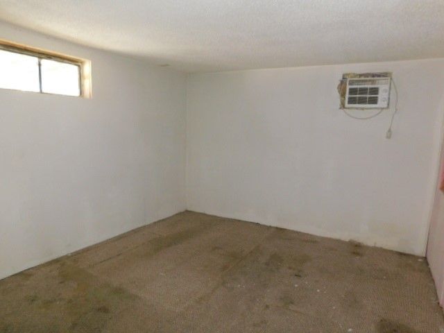 1316 Locust Street, West Des Moines, IA 50265