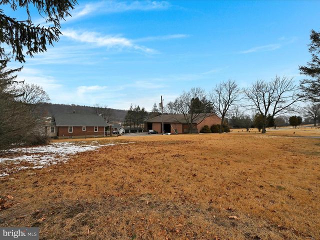 83 MEMORIAL DRIVE, Schuylkill Haven, PA 17972