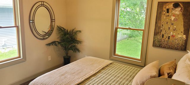 730 Jackson Street, Mishawaka, IN 46544