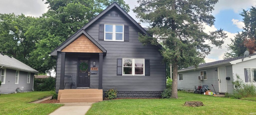730 Jackson Street, Mishawaka, IN 46544