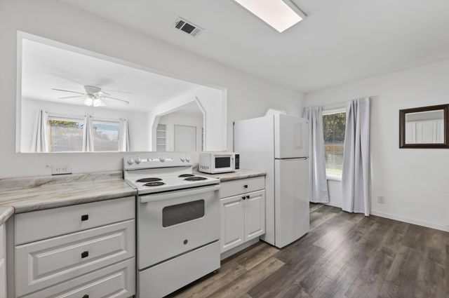 5260 Milton Trail, Milton, FL 32583