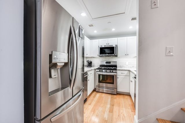 52 Sanborn 7, Reading, MA 01867