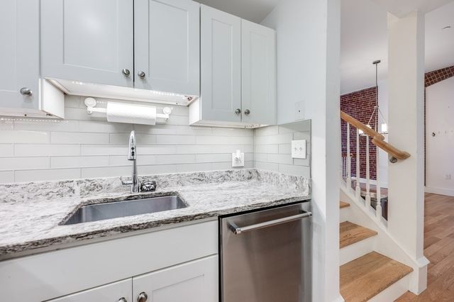 52 Sanborn 7, Reading, MA 01867