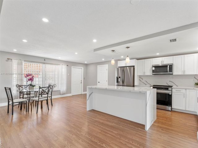 2991 NW 1st Dr, Pompano Beach, FL 33064