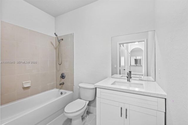 13248 Old Biscayne Drive 1101, Homestead, FL 33033