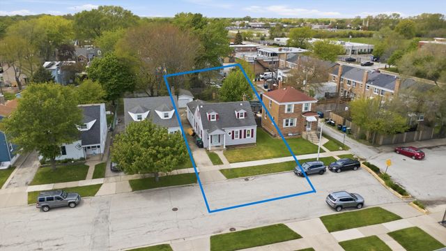 8720 S Richmond Avenue, Evergreen Park, IL 60805