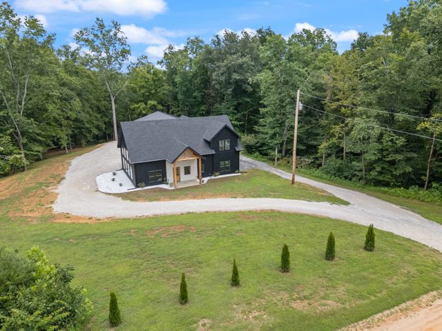 7922 E Plunders Creek Rd, Dickson, TN 37055