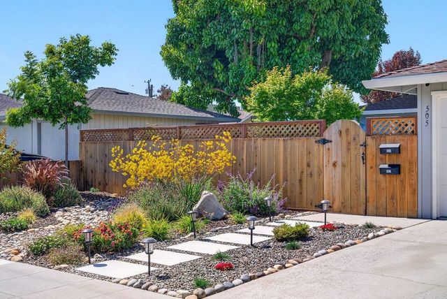 505 Hanover Street, Santa Cruz, CA 95062