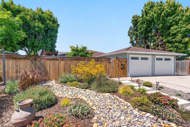 505 Hanover Street, Santa Cruz, CA 95062