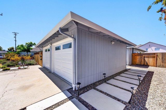 505 Hanover Street, Santa Cruz, CA 95062