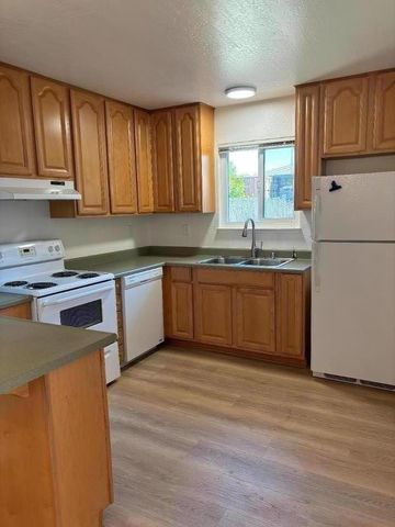 505 Hanover Street, Santa Cruz, CA 95062