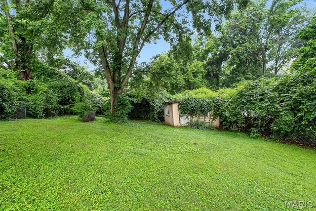 907 N Woodlawn Avenue, Kirkwood, MO 63122