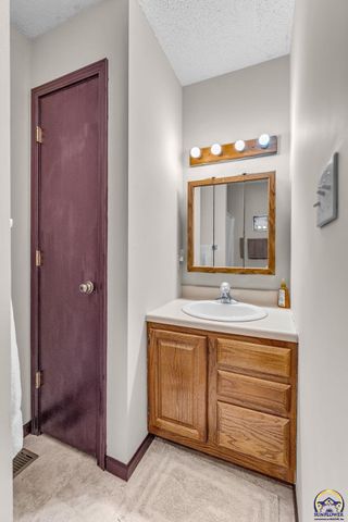 228 W Main ST, Carbondale, KS 66414
