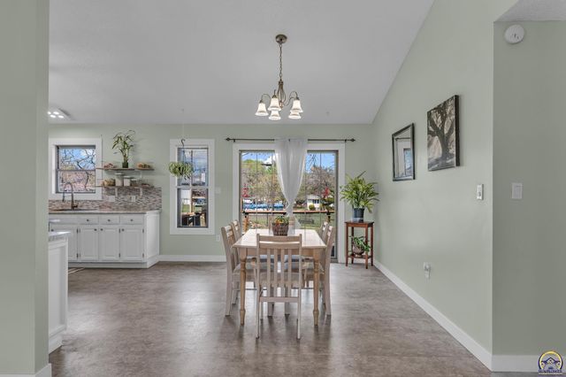 228 W Main ST, Carbondale, KS 66414