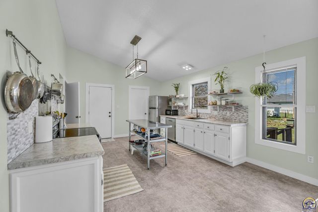 228 W Main ST, Carbondale, KS 66414