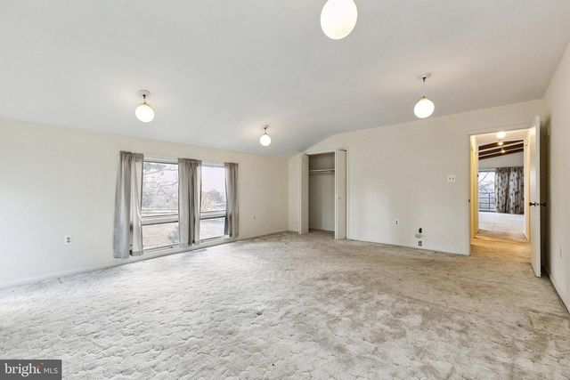 17167 SIMPSON CIR, Paeonian Springs, VA 20129