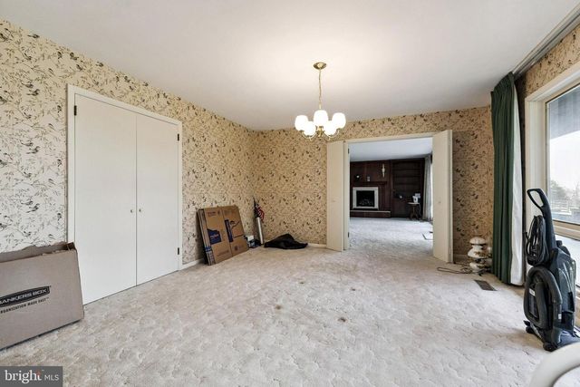 17167 SIMPSON CIR, Paeonian Springs, VA 20129