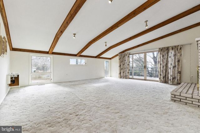 17167 SIMPSON CIR, Paeonian Springs, VA 20129