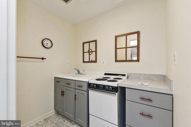 17167 SIMPSON CIR, Paeonian Springs, VA 20129