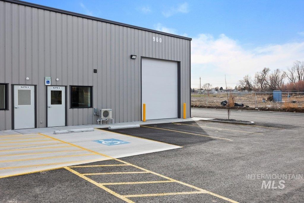 960 Washington St. S. Unit 3, Twin Falls, ID 83301 photo 2