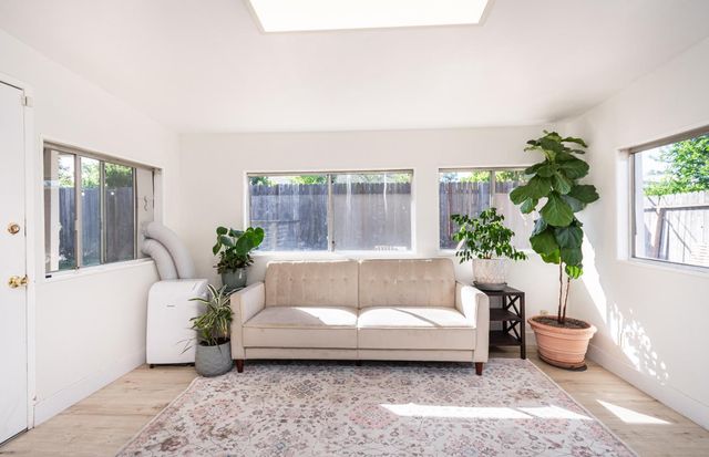 6224 Templeton Dr, Carmichael, CA 95608