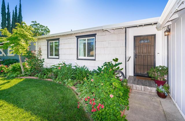 6224 Templeton Dr, Carmichael, CA 95608