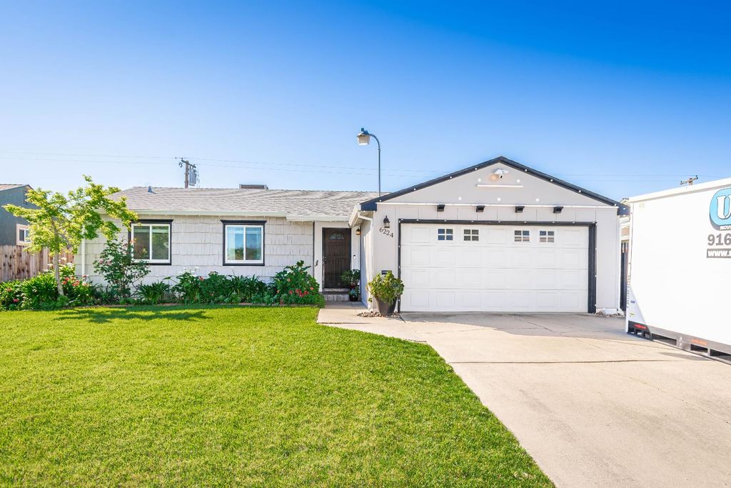 6224 Templeton Dr, Carmichael, CA 95608