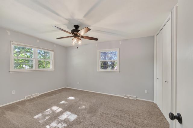 613 N Marguerite Pkwy, Derby, KS 67037