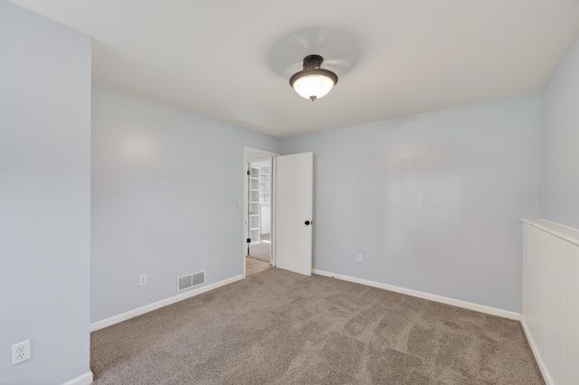 613 N Marguerite Pkwy, Derby, KS 67037