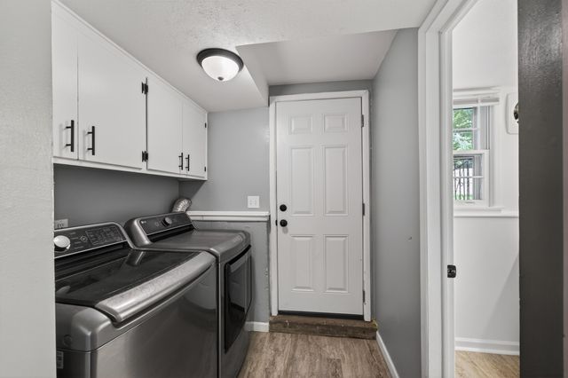 613 N Marguerite Pkwy, Derby, KS 67037