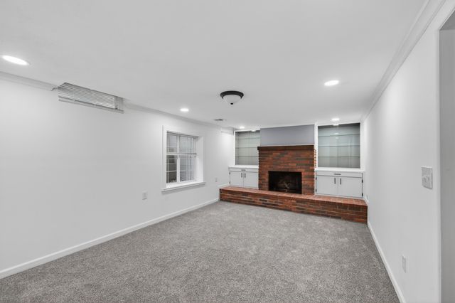 613 N Marguerite Pkwy, Derby, KS 67037