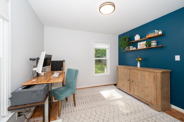 8009 Tobin Place, Raleigh, NC 27612