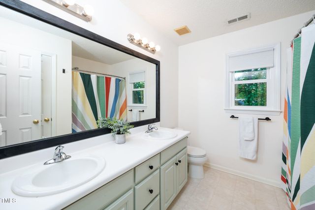 8009 Tobin Place, Raleigh, NC 27612