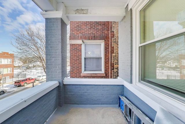 5317 W Van Buren Street, Chicago, IL 60644